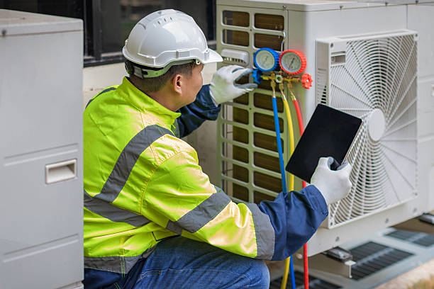 Professional Hvac Maintenance technician working in Chester, IL